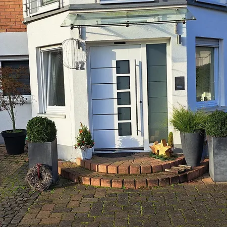 Weinand Apartman Birresborn